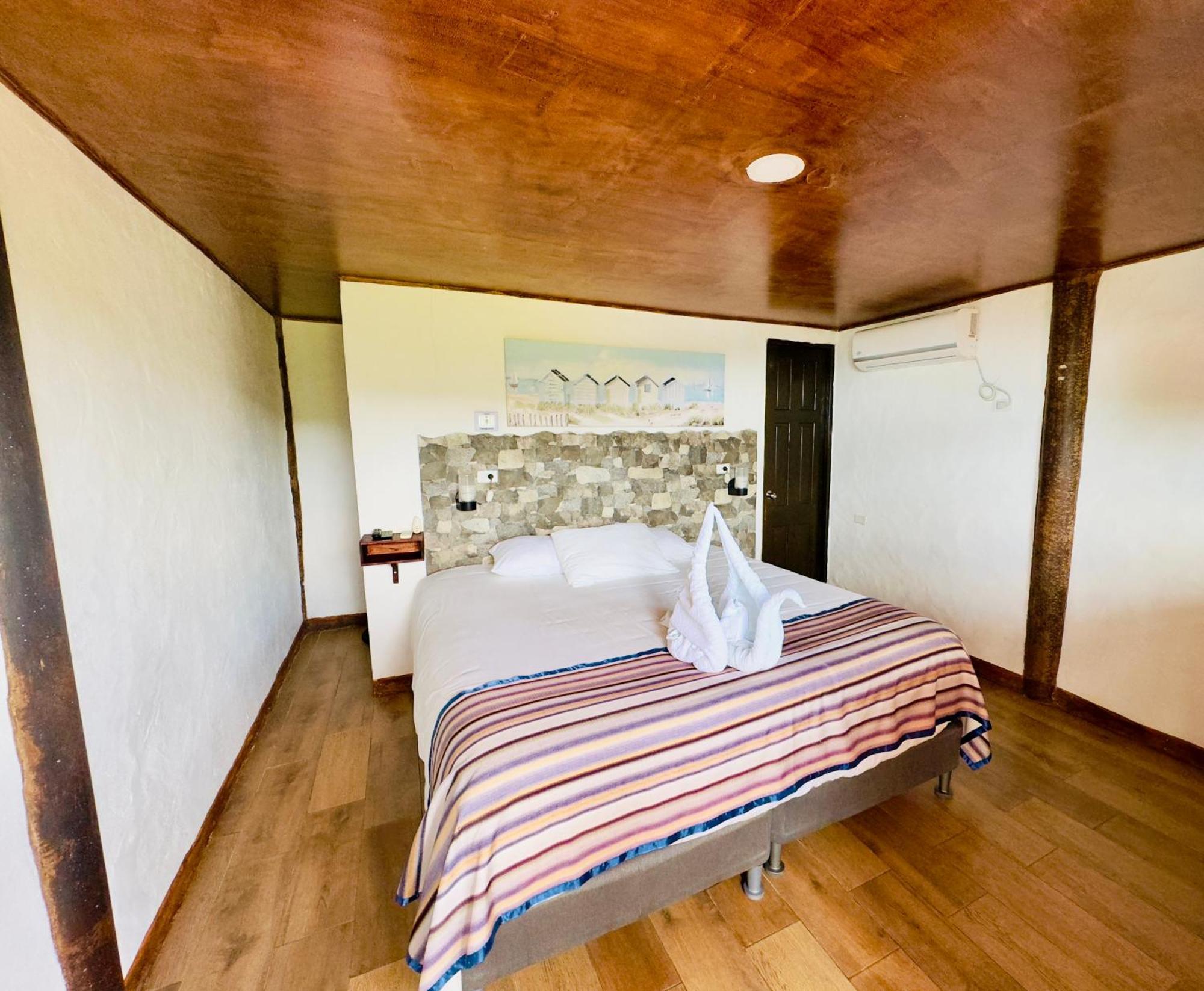 Ranchos De Chalia Panama Otel Portobelo Dış mekan fotoğraf