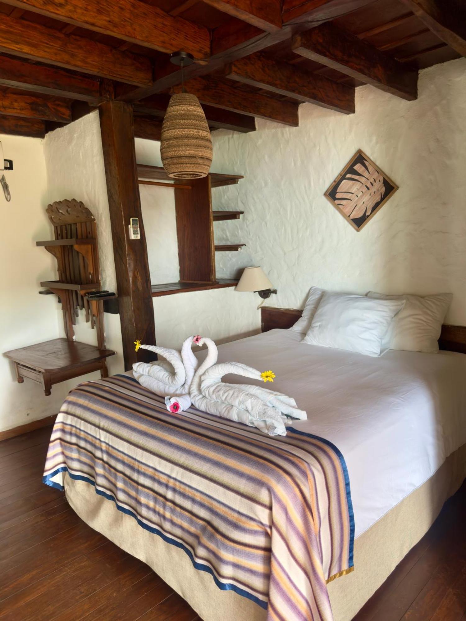 Ranchos De Chalia Panama Otel Portobelo Dış mekan fotoğraf
